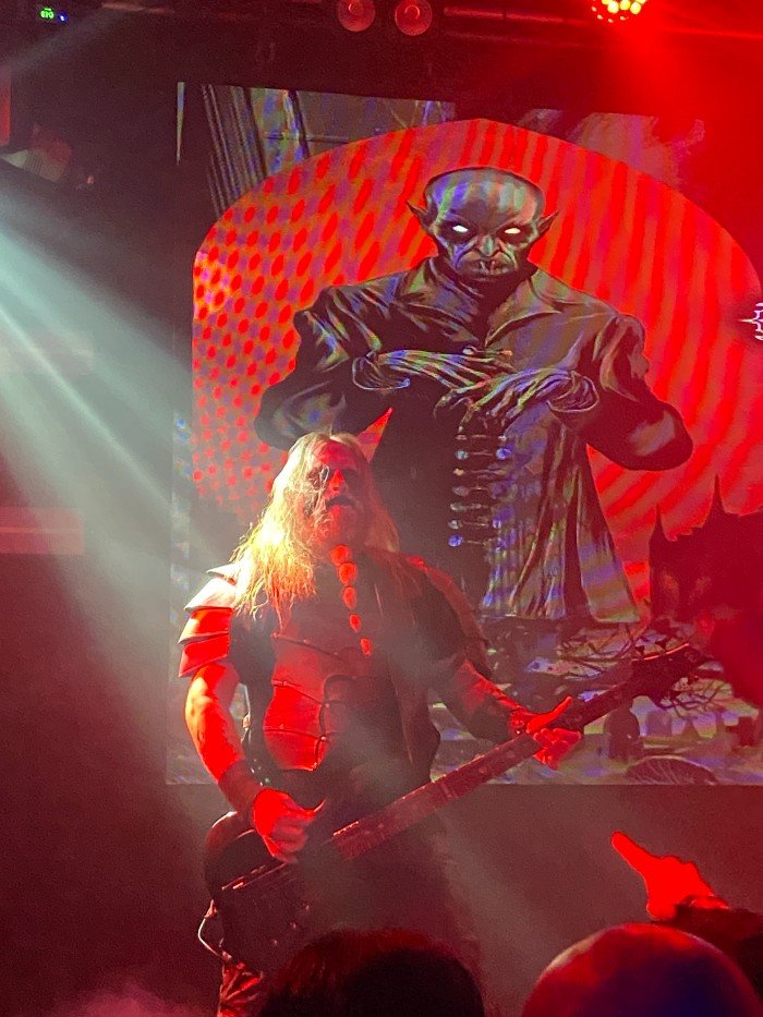 Adra Melek es el bajista de Dark Funeral.