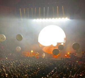 David Gilmour en vivo, tocando “High Hopes” del disco The Division Bell