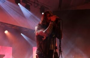 Tomi Joutsen, vocalista de Amoprhis.